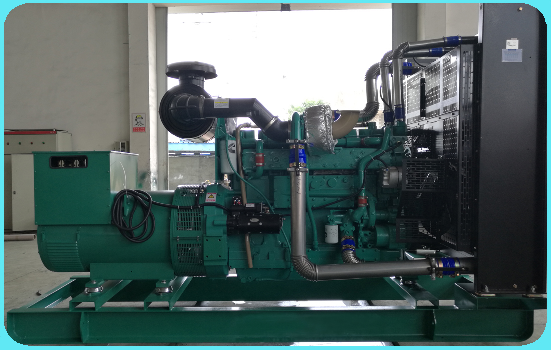 500KW重慶康明斯系列柴油發(fā)電機(jī)組成功出貨，等待客戶接收